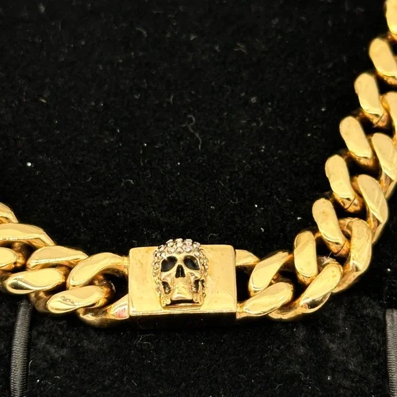 Alexander McQueen Gold Chain Necklace Choker with Crystal Skull - Picture 5 of 11